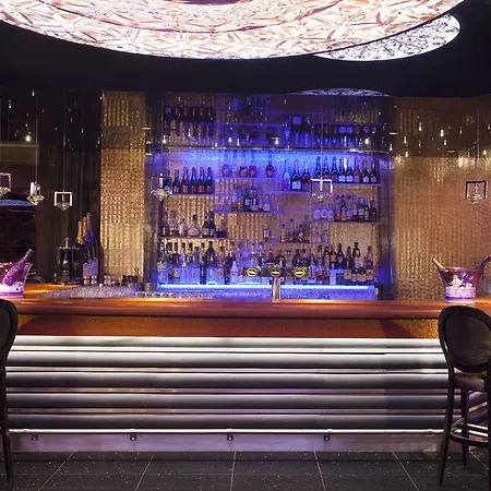 Oranje Hotel 5*