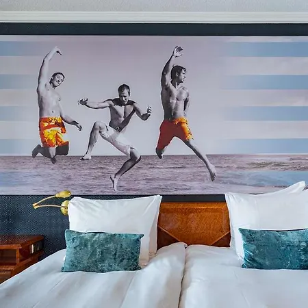 Hotel Oranje 5*