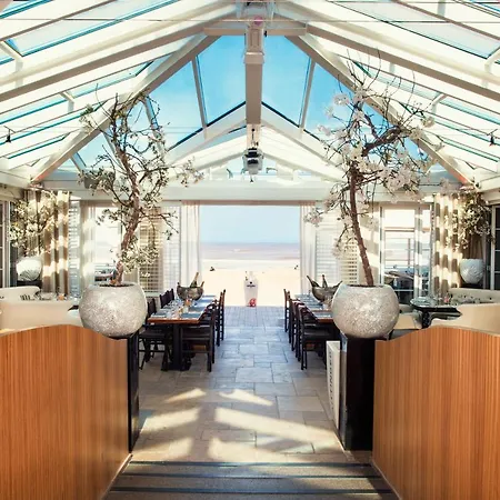 Hotel Oranje 5*